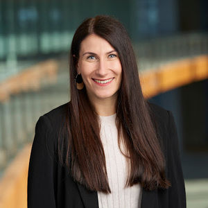 Meet your Posher, Daniella